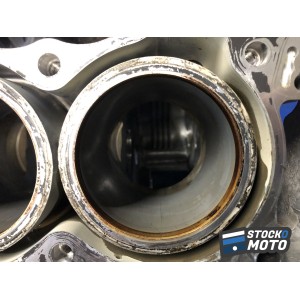 Bloc moteur nu HONDA 1300 PAN EUROPEAN de 2002 à 2007. 