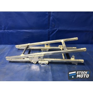 Kit coque arrière poly + boucle arrière modifié HONDA 600 CBR 1999 à 2002. 