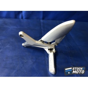 Platine repose pied gauche MV AGUSTA F3 675 2012 à 2017. 