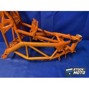 Cadre avec carte grise KTM 390 DUKE de 2013 à 2016.