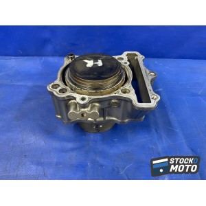 Cylindre piston arrière