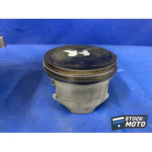 Cylindre piston arrière