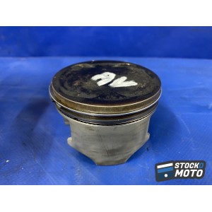 Cylindre piston avant