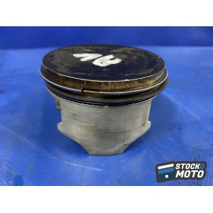 Cylindre piston avant