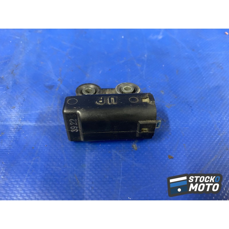 Capteur de chute 5PS825760100 YAMAHA FZ6 S de 2004 à 2006.
