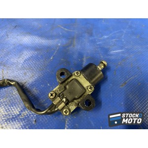 Contacteur de béquille latéral 5VS825666200 YAMAHA FZ6 S de 2004 à 2006.