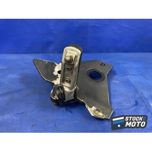 Platine repose pied droite 