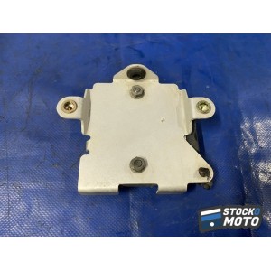 Regulateur de tension 