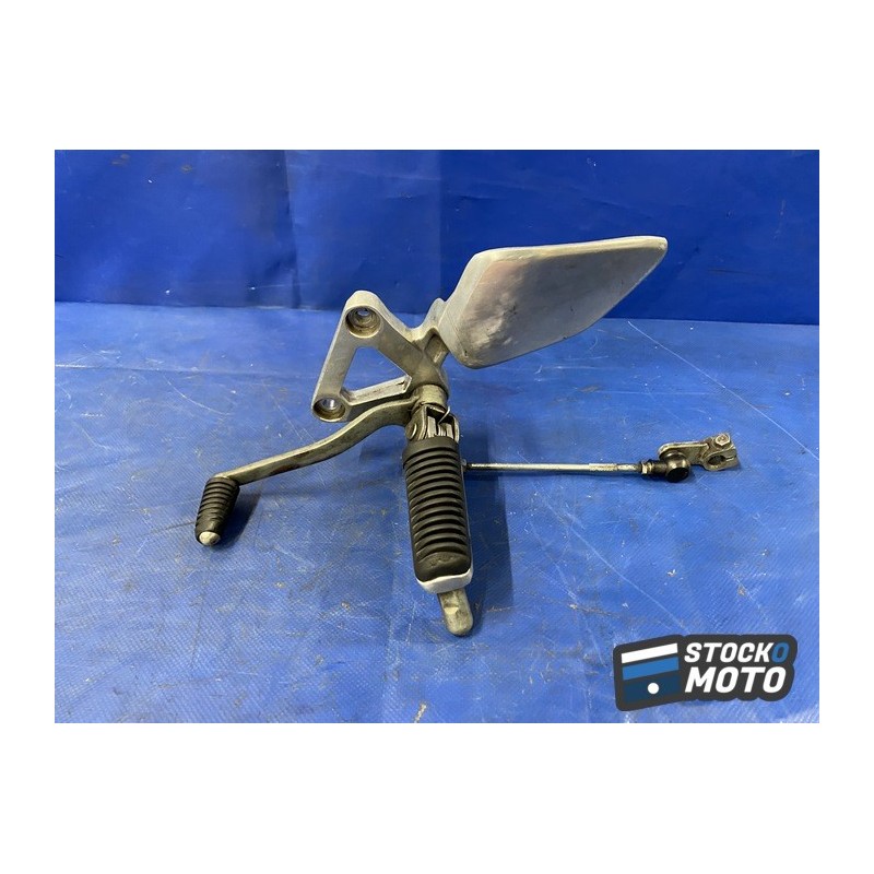 Platine repose pied gauche 