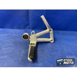 Platine repose pied passager droite 