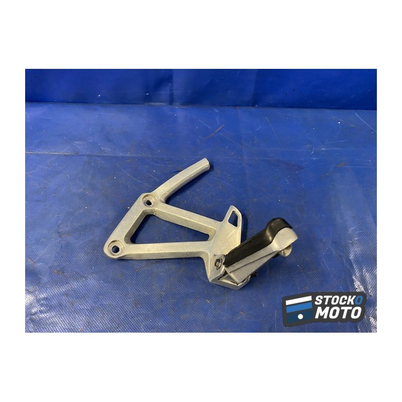Platine repose pied passager gauche 