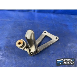 Platine repose pied passager droite 