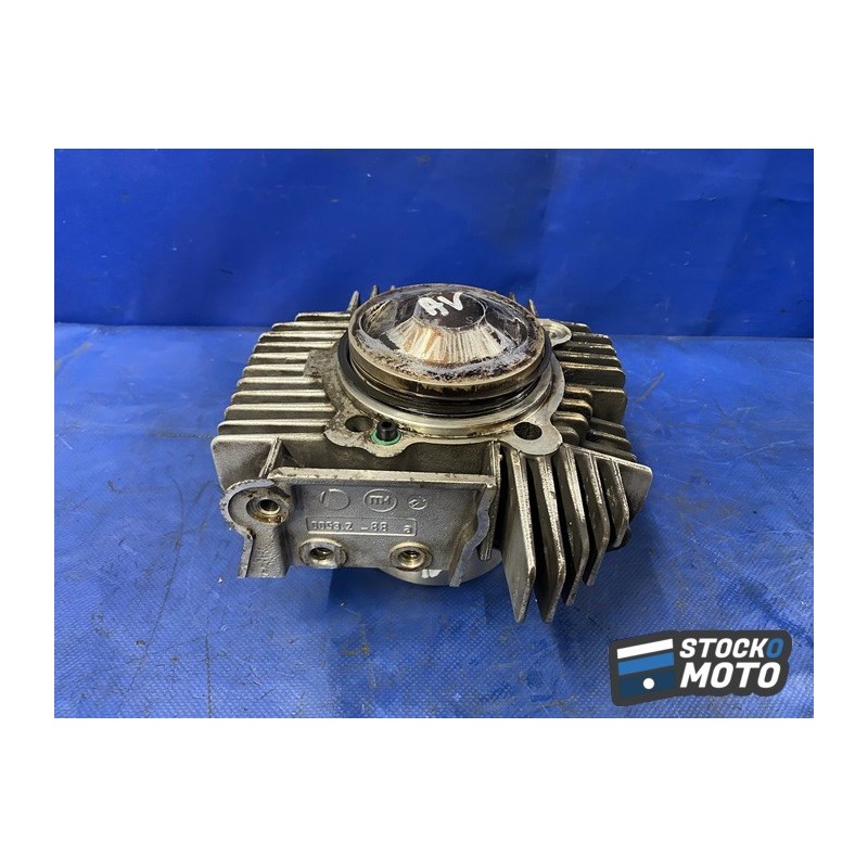 Cylindre piston avant 