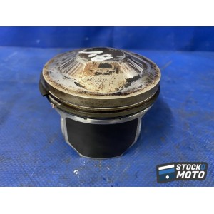 Cylindre piston avant 