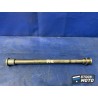 Axe de roue arriere 