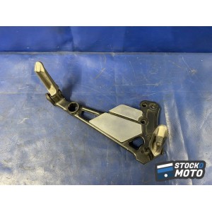 Platine repose pied droite 