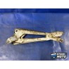 Platine repose pied passager droite 