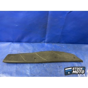 Plastique de marche pied gauche n°2 