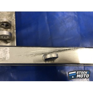Bras oscillant n°2 YAMAHA FZ6 S de 2004 à 2006