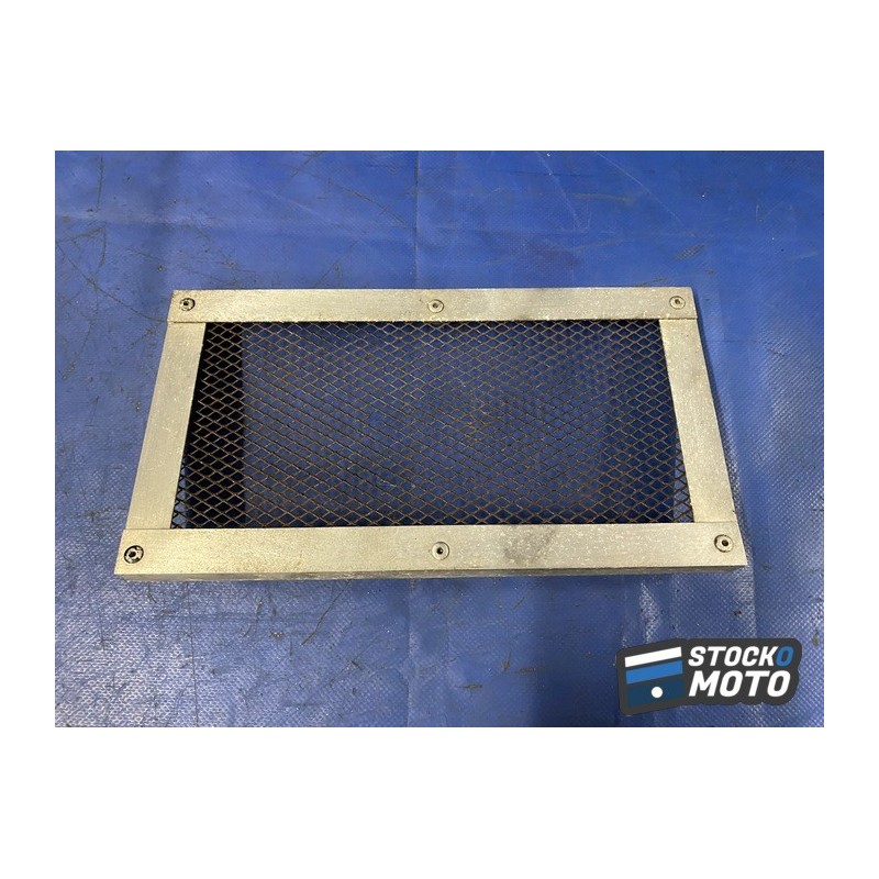Grille de protection radiateur d huile 
