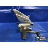 Platine repose pied droite YAMAHA FZ6 S de 2004 à 2006