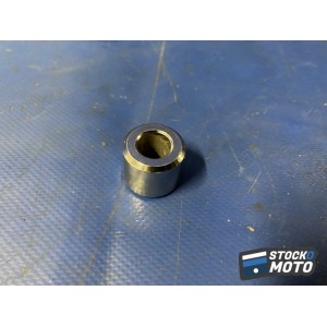 Entretoise de roue avant 