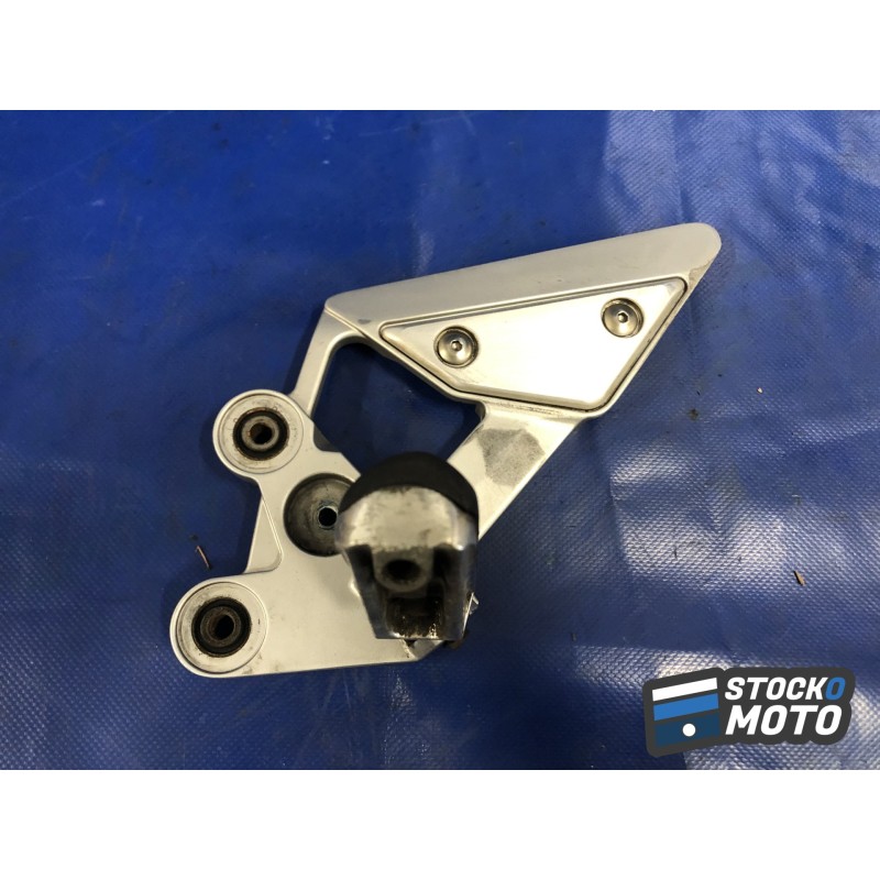 Platine repose pied gauche YAMAHA FZ6 S de 2004 à 2006