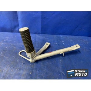Platine repose pied passager droite 