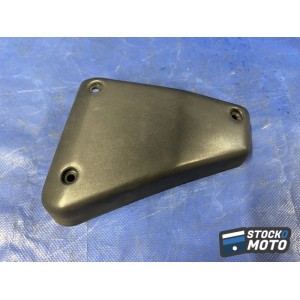 Cache rampe de carburateur gauche 