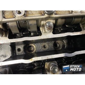 Culasse avec arbre a came 