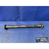 Axe de roue arriere 