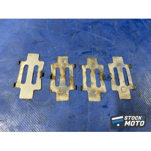 Cales de plaquettes de frein avant 