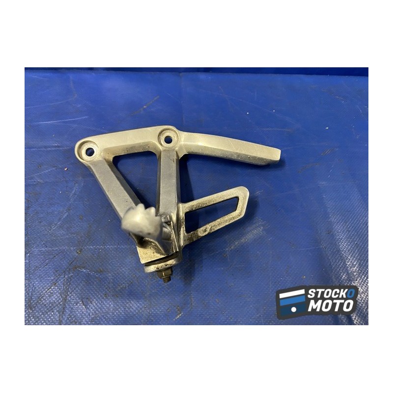 Platine repose pied passager gauche 