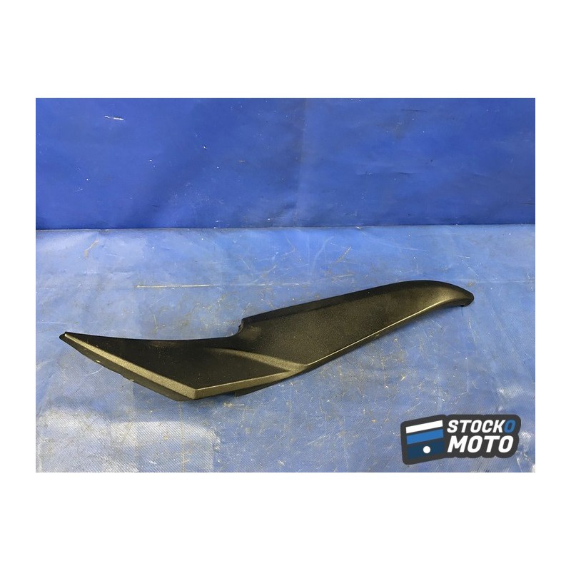 Cache sous selle droit 