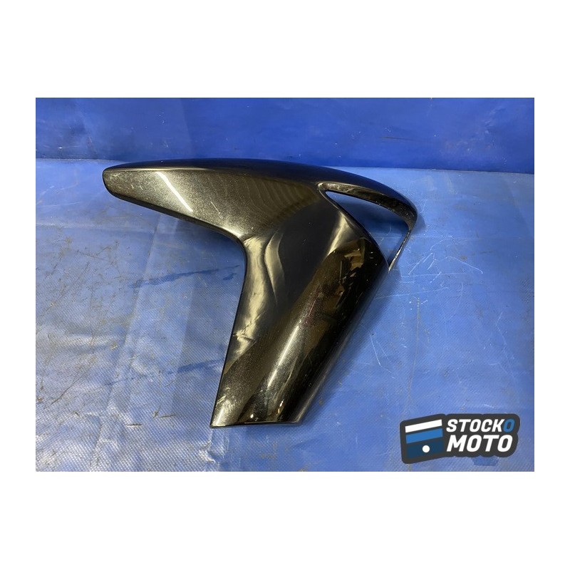 Ecope de carenage droite 