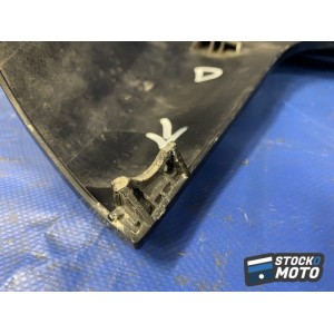 Ecope de carenage droite 