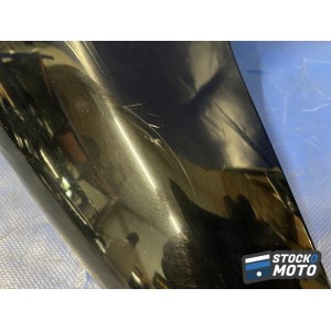 Ecope de carenage gauche 