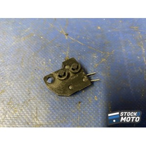 Contacteur de frein avant 