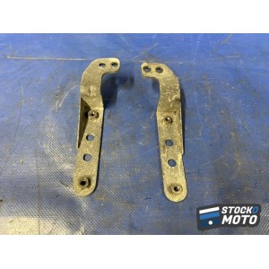 Support de garde boue avant 