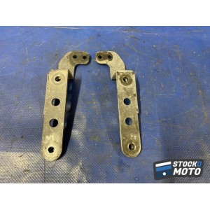 Support de garde boue avant 