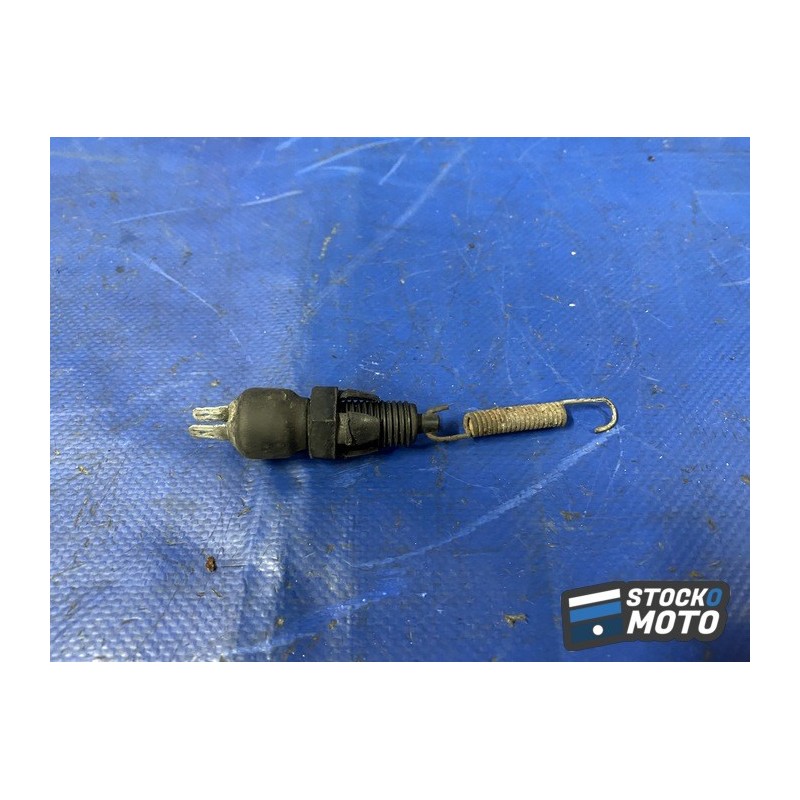 Contacteur de feux stop arrière 