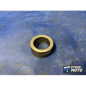 Entretoise de roue arriere 