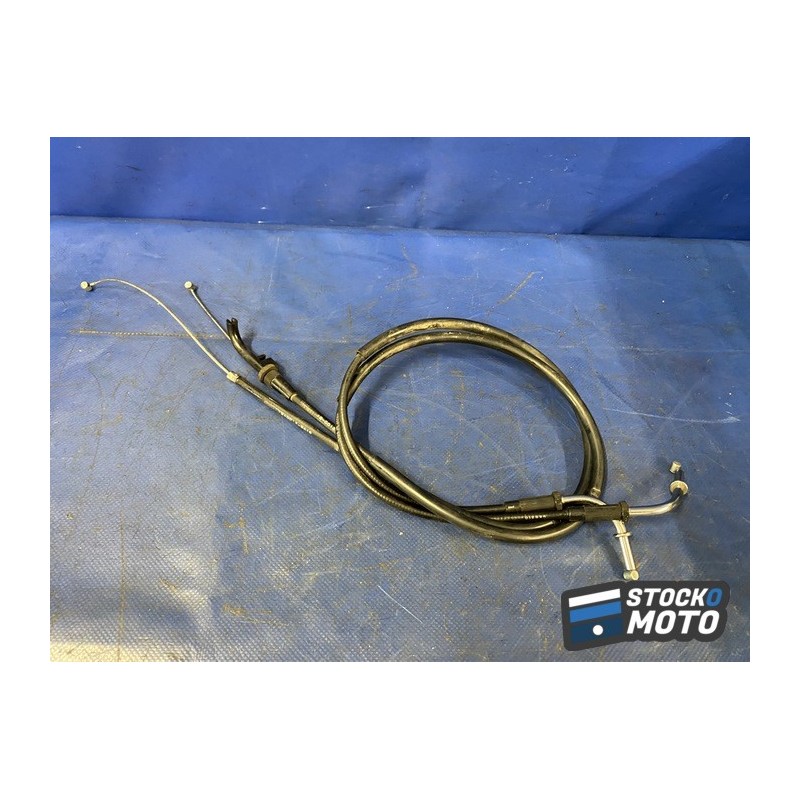 Cable d'accélérateur 