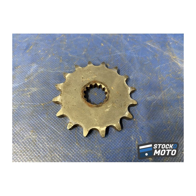 Pignon de sortie de boite de vitesse 16D 