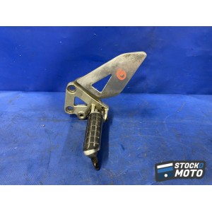 Platine repose pied gauche 