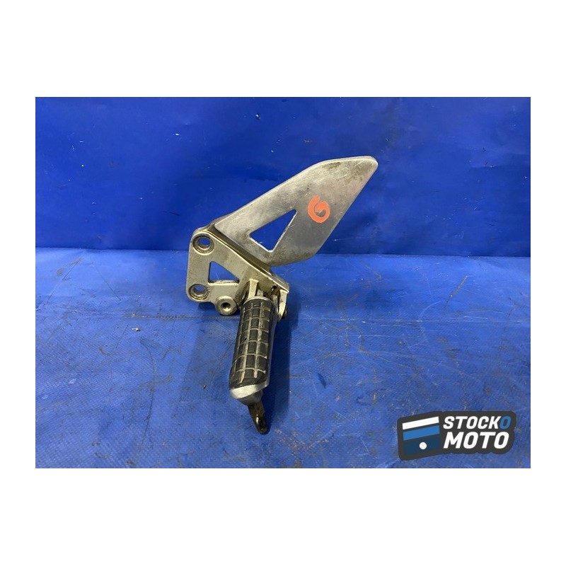 Platine repose pied gauche 