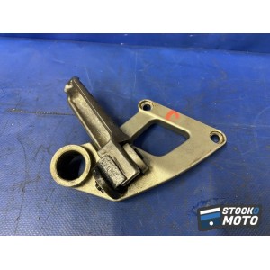 Platine repose pied passager droite 