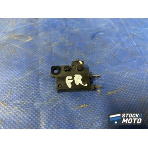 Contacteur de frein avant 