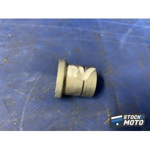 Entretoise de roue avant 