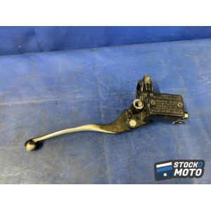 Maitre cylindre de frein avant 